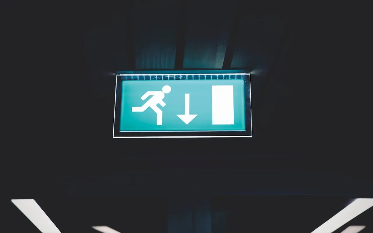 Acil Çıkış Panik Bar Yangın Kapıları